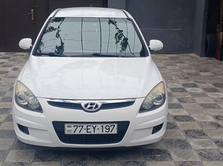 Hyundai i30 2009