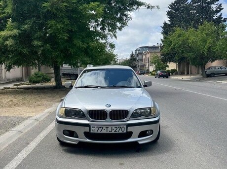 BMW 320