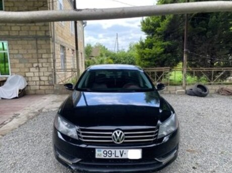 Volkswagen Passat 2011