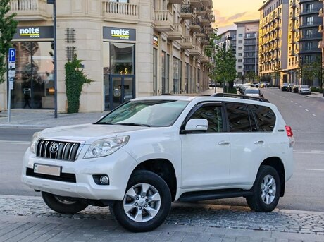 Toyota Land Cruiser Prado 2012