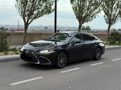 Lexus ES 200 2022