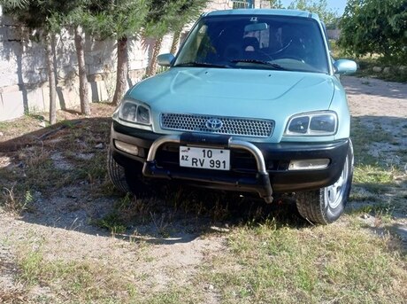 Toyota RAV4 1995