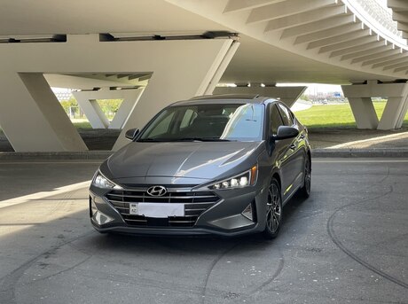 Hyundai Elantra 2019