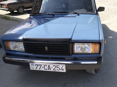 LADA (VAZ) 2107