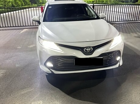 Toyota Camry 2018