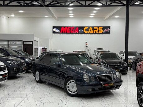 Mercedes E 270 2000