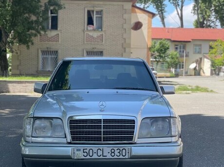 Mercedes E 250