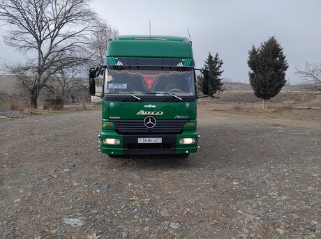 Mercedes Atego 1528 2001