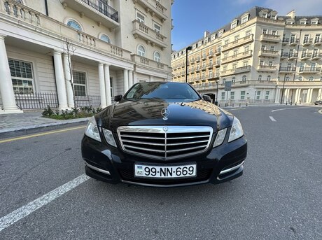 Mercedes E 200 d 2012