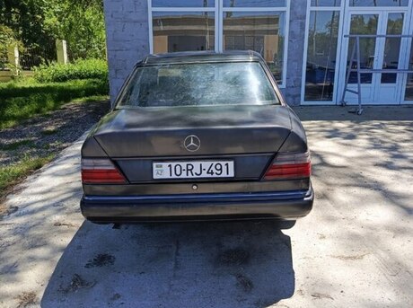 Mercedes E 200 1992