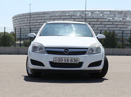 Opel Astra 2009