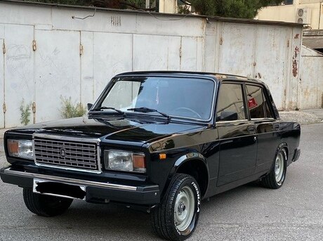 LADA (VAZ) 2107 2011