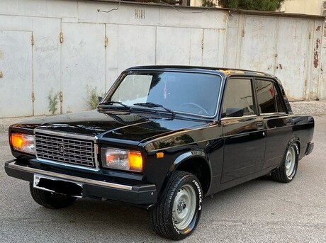 LADA (VAZ) 2107