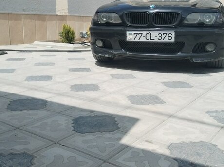 BMW 320 2003