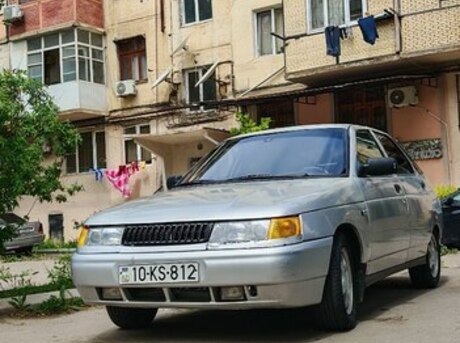LADA (VAZ) 2112 2002