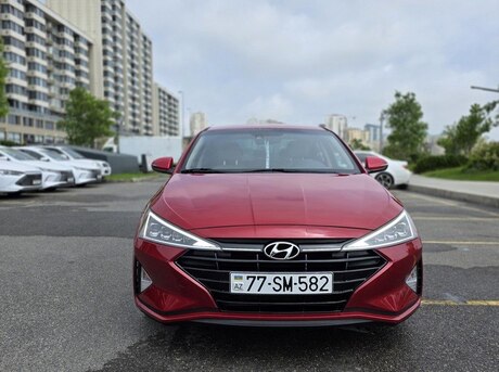 Hyundai Elantra 2019