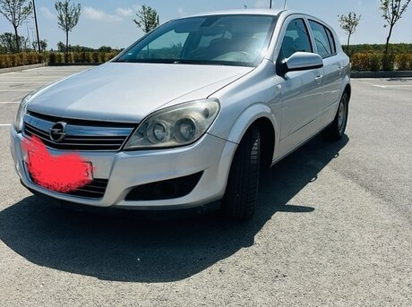 Opel Astra 2008
