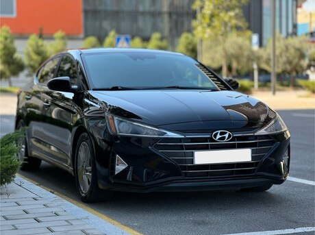 Hyundai Elantra 2019