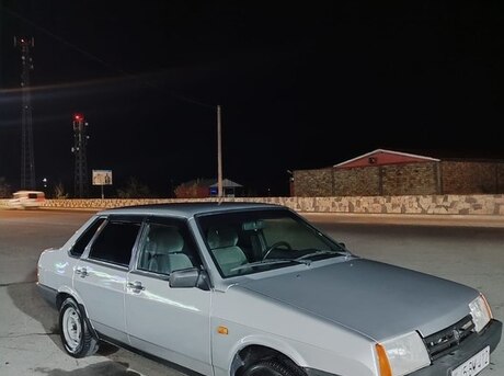 LADA (VAZ) 2107 2003