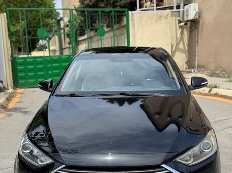 Hyundai Elantra 2016