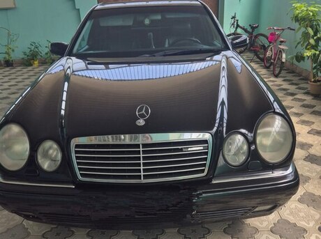Mercedes E 240 1998