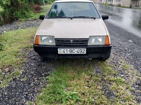 LADA (VAZ) 21099 2000