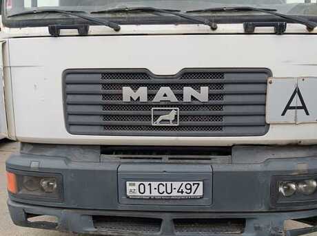 MAN  1999
