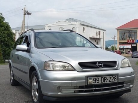 Opel Astra 2000