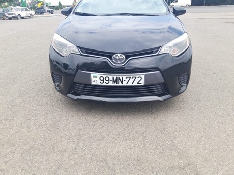 Toyota Corolla 2015