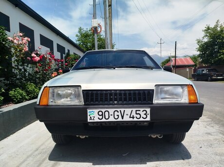 LADA (VAZ) 21099 2004