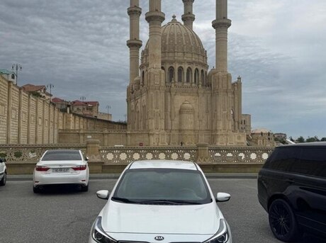 Kia K3 2016