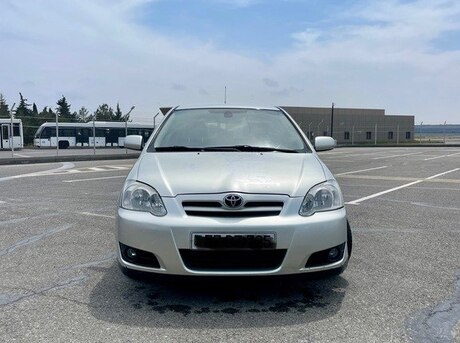 Toyota Corolla 2004