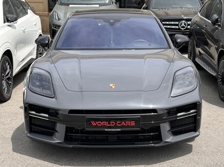 Porsche Panamera GTS