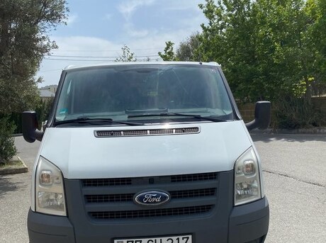 Ford Transit 2011