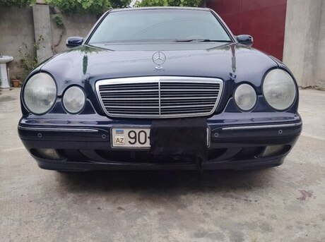 Mercedes E 220 d 2001
