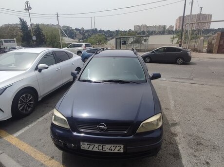 Opel Astra 2000