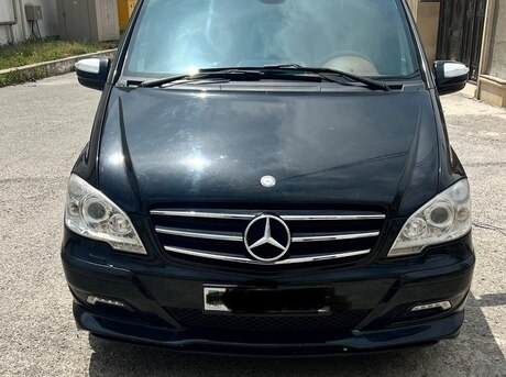 Mercedes Viano 2013