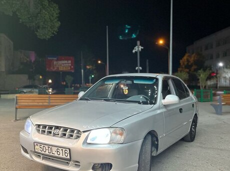 Hyundai Accent 2002
