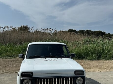 LADA (VAZ) Niva 2017