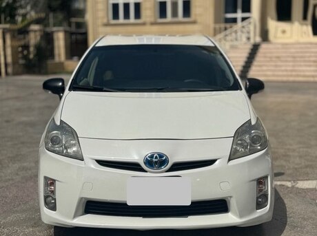 Toyota Prius 2012
