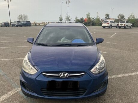 Hyundai Accent 2015