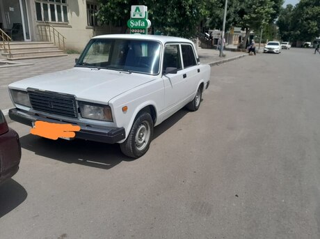 LADA (VAZ) 2107 2010