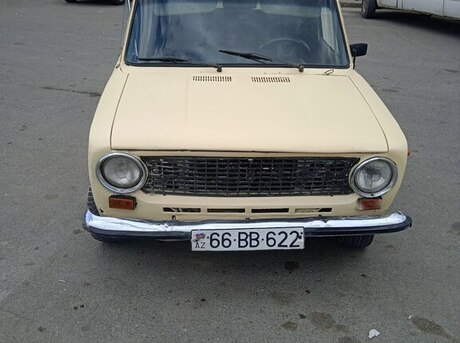 LADA (VAZ) 21011