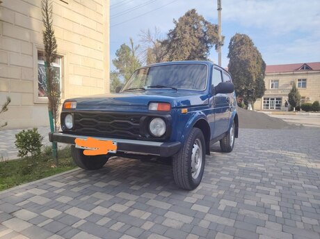 LADA (VAZ) Niva 1999