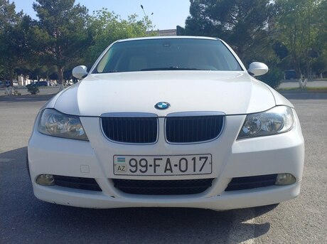 BMW 330 2005
