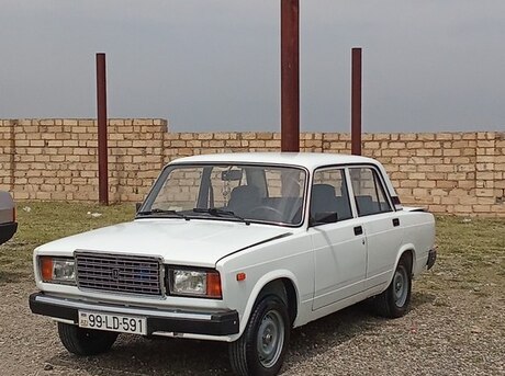LADA (VAZ) 2107 2011