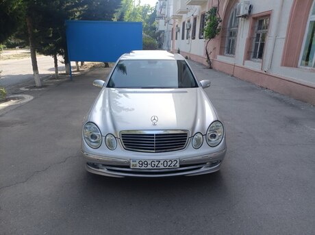 Mercedes E 270 2002
