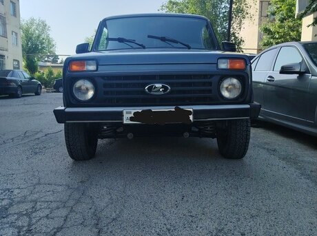 LADA (VAZ) Niva 2017