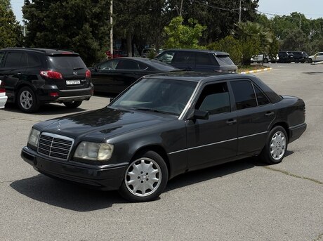 Mercedes E 220 1994
