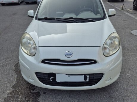 Nissan March 2012
